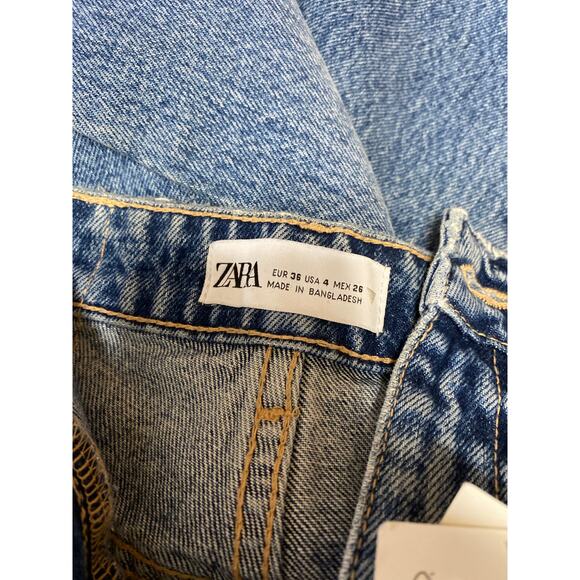 NEW Zara Women's Blue Distressed High Waisted Straight Leg Denim Jeans Size 4 - Picture 5 of 6